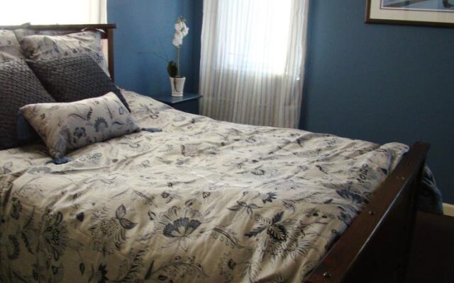 Malahat View Guesthouse