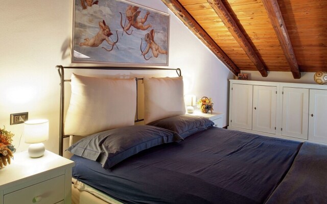 Apartment in Costermano With Garden, Sauna, Swimming Pool