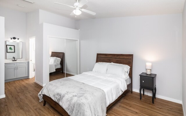 Celebrate at Club Cortile