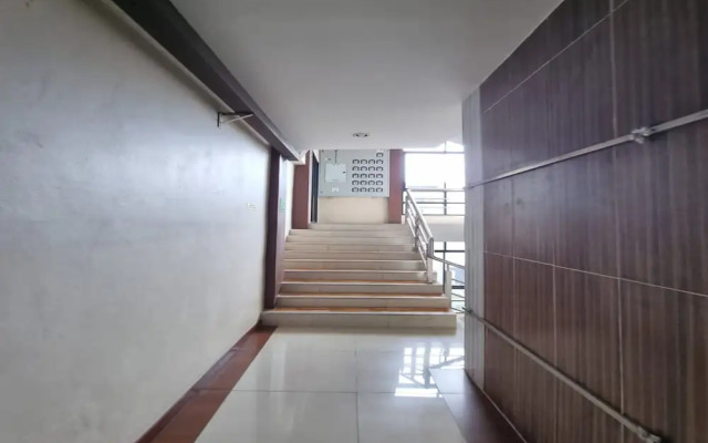 OYO 75504 Ratchapruek Apartment Angthong