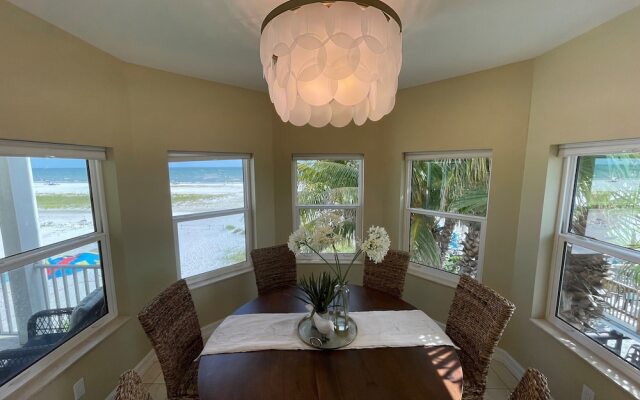 White Sugar Sands