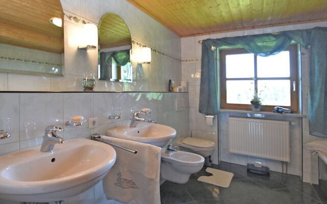 Beautiful Apartment In The Bavarian Forest With Balcony And Whirlpool Tub