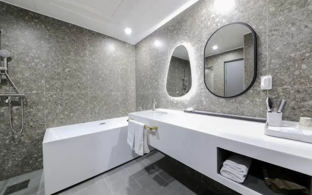 Hanam sharp Hotel