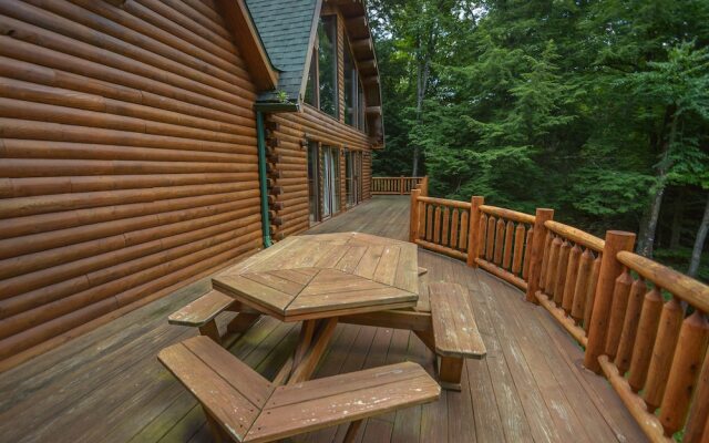 Streamside 4 Bedroom House