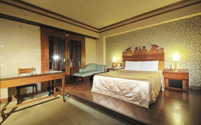 Jiaqing Hotel