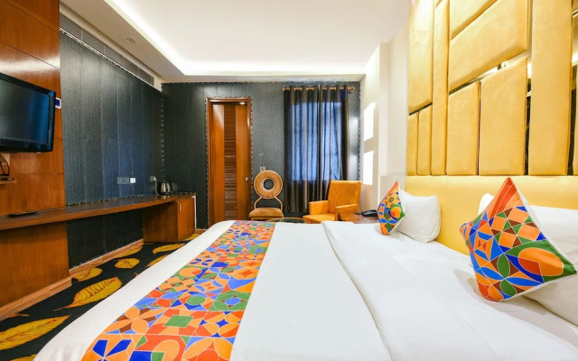 Fabhotel Billionaire Inn