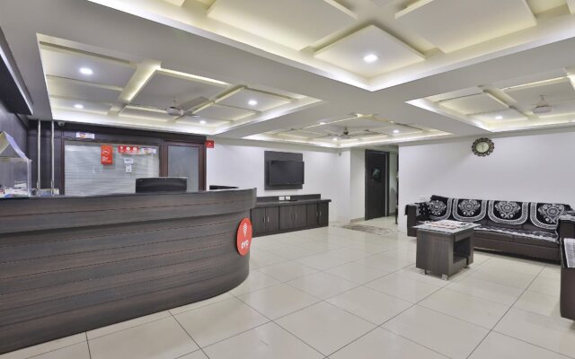 Hotel Nova Cross Road