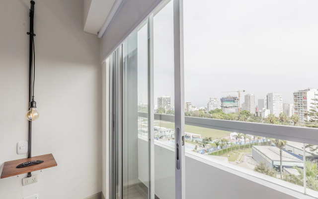 Modern Lofts in Grau Building by Wynwood-House