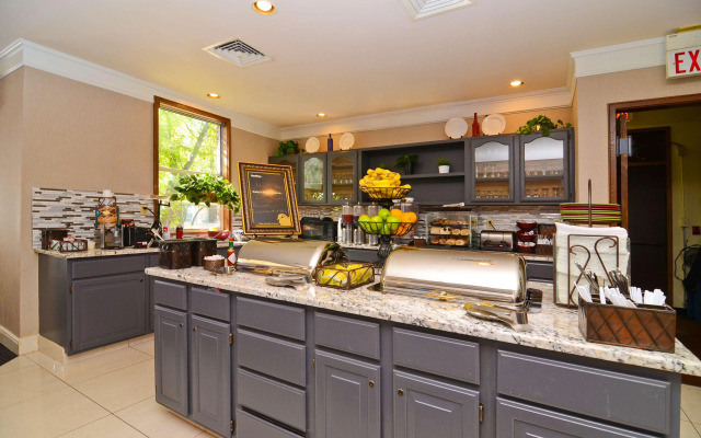Homewood Suites by Hilton Chicago - Schaumburg