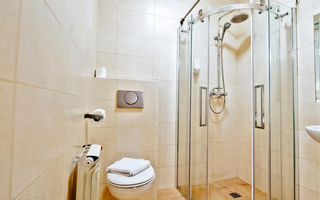 Aparthotel Miodosytnia