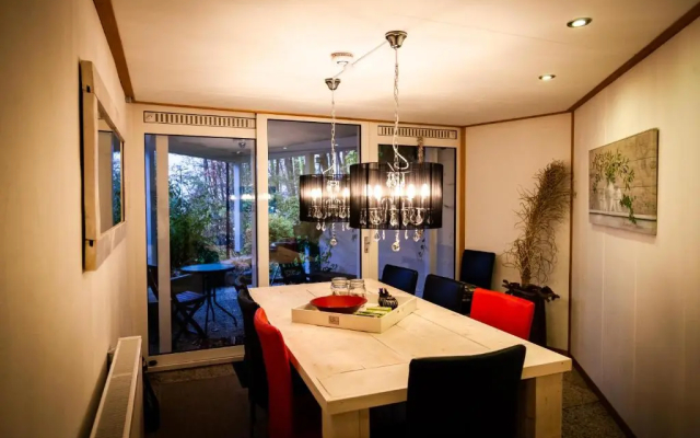 Ruime, gezellige vakantiewoning nabij Winterberg voor 2 tot 6 rustige natuurliefhebbers - Hotel in Schmallenberg - Photo 5