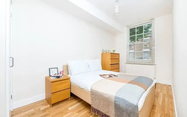 Lovely 2BR Garden Flat in Battersea