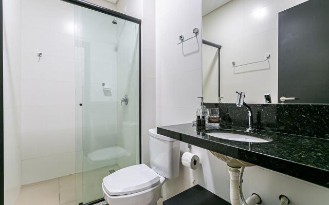 Studio moderno em condomínio com piscina #IA12