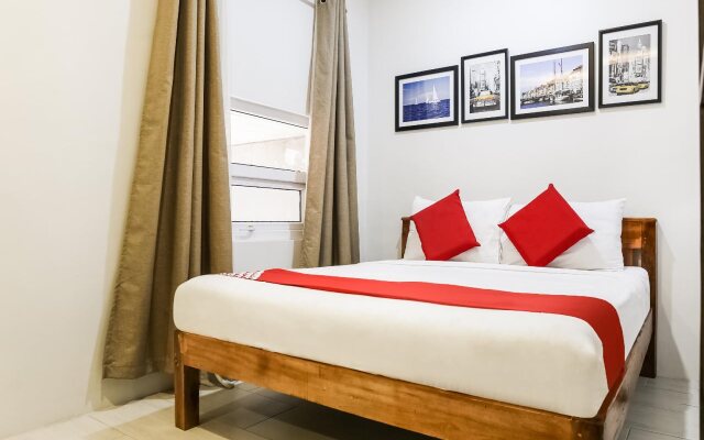 OYO 485 The Rooms By Alinace