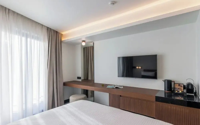 L'Avventura Suites