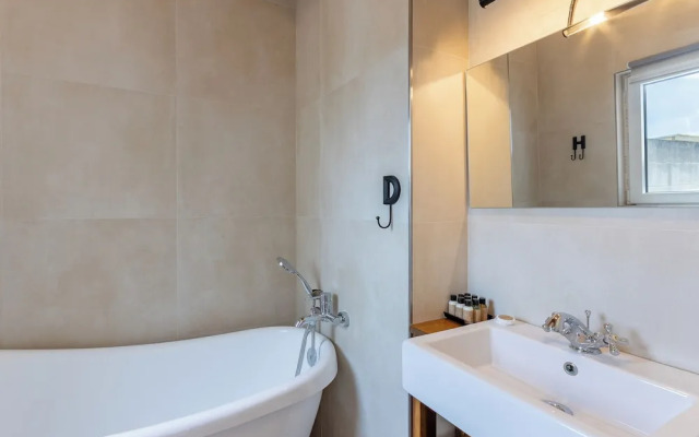 Solaris Gozitan Villa With Pool Gozo