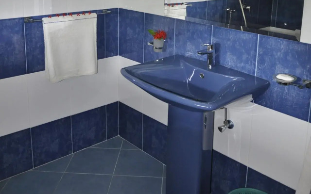 Yohan Villa