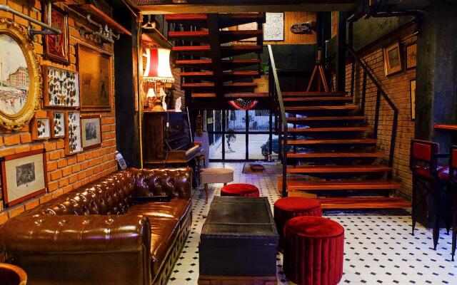 Dream factory hotel (SHA Plus+)