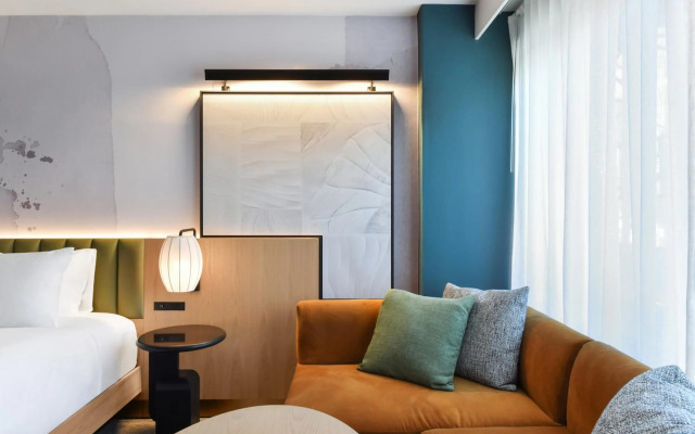 Kimpton Theta New York - Times Square by IHG