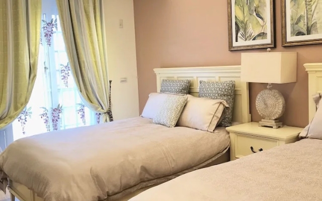 Sea & Wind Rose Villa