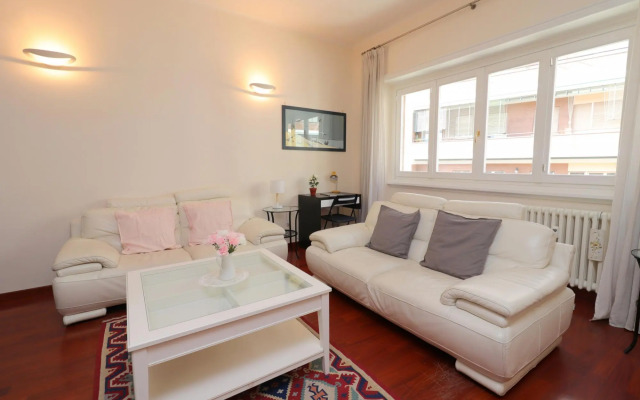 St Peter new and lightsome apartment with balcony