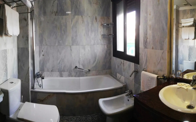 Hotel Reyesol