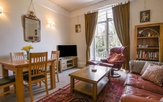 Flat 2, St Agnes House