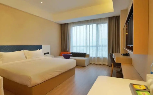 ibis Styles HZ Chaowang Rd