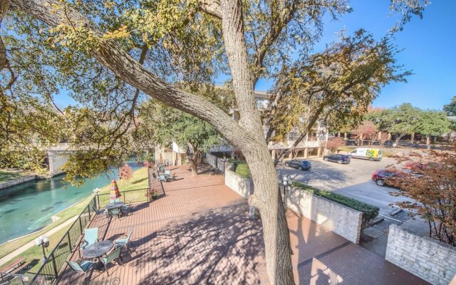 Cowboy Corral Ic 112 2 Bedroom Condo by RedAwning