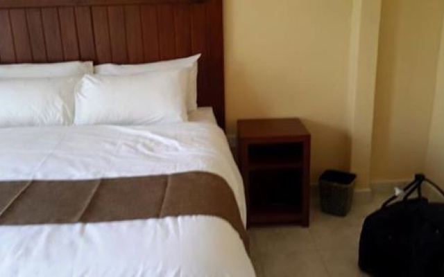 Pebble Rock Lodge
