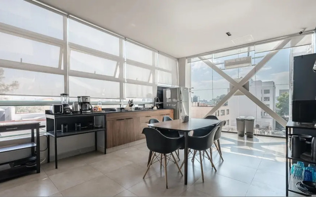 Top Bed Shared Room Men