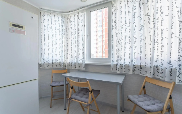 Apartments on Voroshilov street 143B building 2