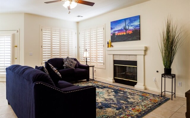 3BR Gated Ocotillo Home, Pool, Golf Course Views