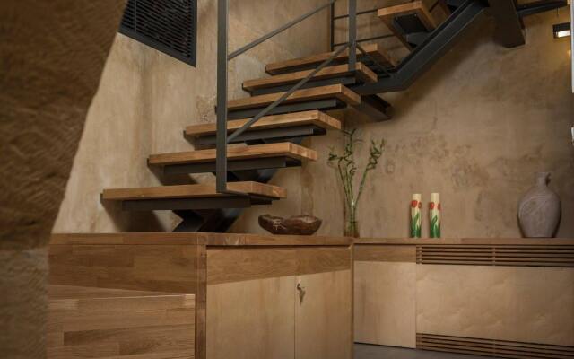 Neoria Houses