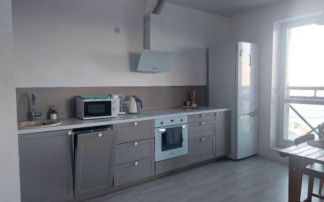 Olivinn на набережной Варкауса