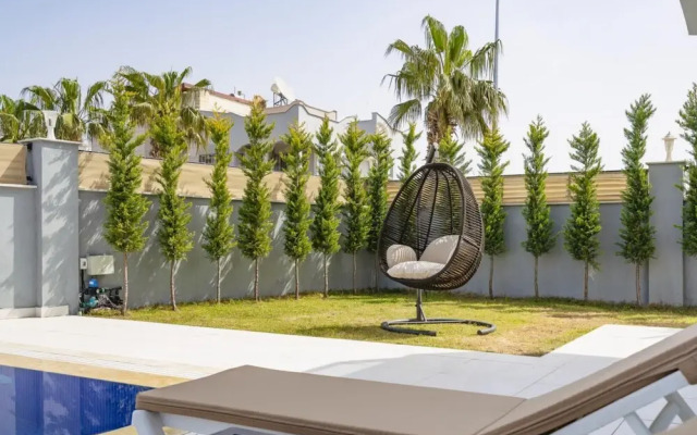 Secluded Villa With Private Pool in Serik