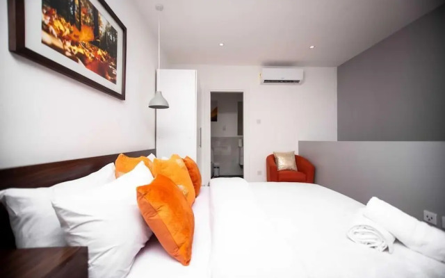 Ebs legend white limited two bedroom