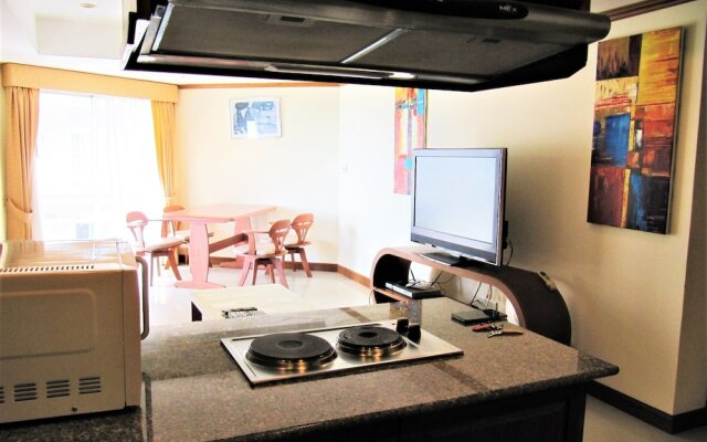 2-bed Sea View - Jomtien Beach - Sleeps 4