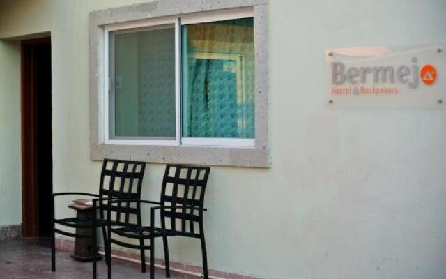 Bermejo Hostel