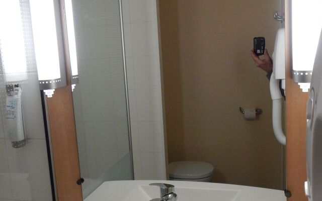 ibis Poitiers Beaulieu