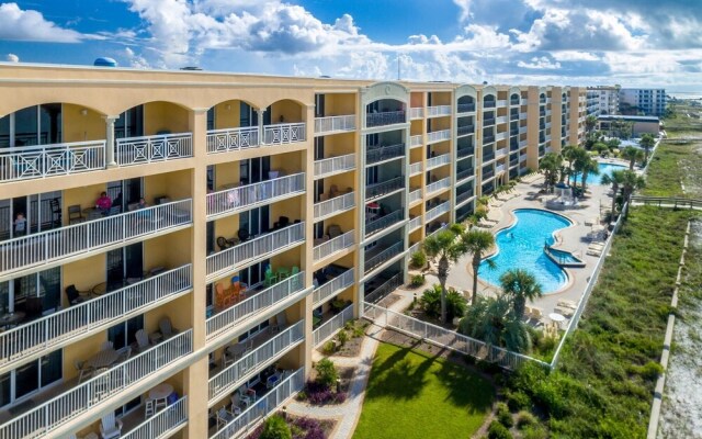 Azure 212 4 Bedroom Condo