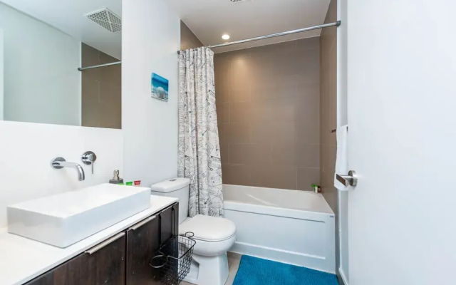 PlanURstay - Toronto Downtown