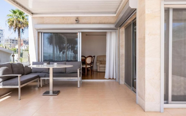 Beachfront Luxury Living Limassol