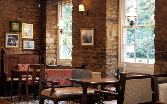 Hunters Hall Tetbury by Greene King Inns