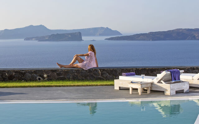 Santorini Princess Presidential Suites