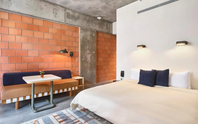 The Carpenter Hotel