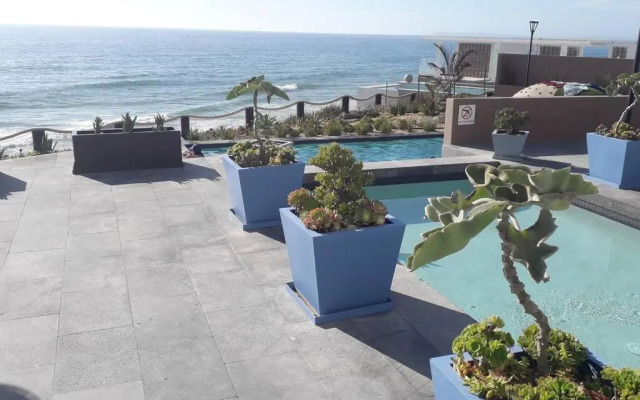 Luxury Beach Condo with Pool