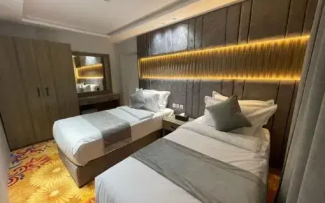 Tuscany Tower