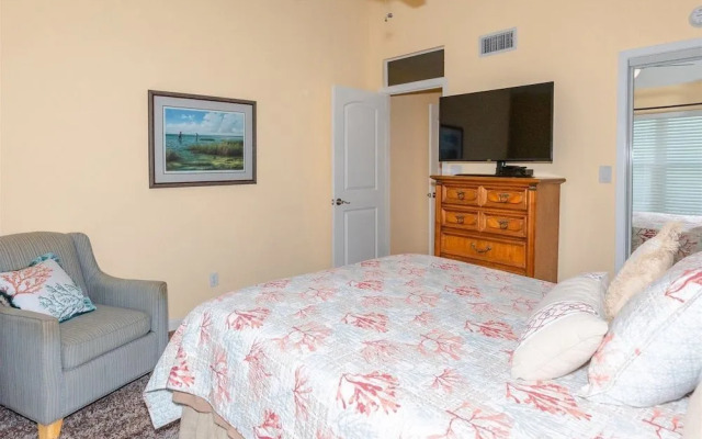 Kontiki Bayfront Condos