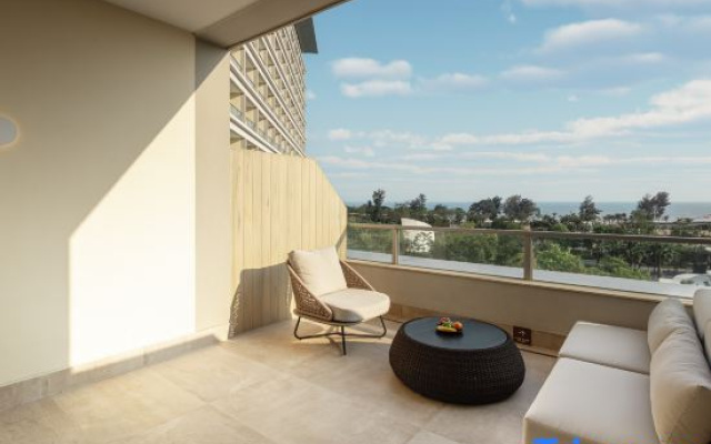 Grand New Century Resort Silver Beach Beihai